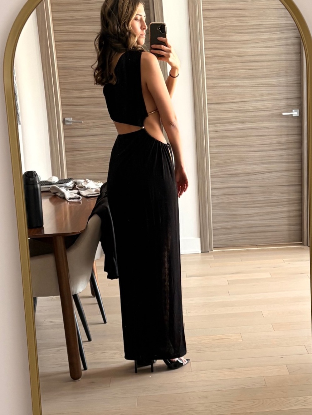 Meshki ruched side cutout maxi dress size xs - Picture 6 of 8